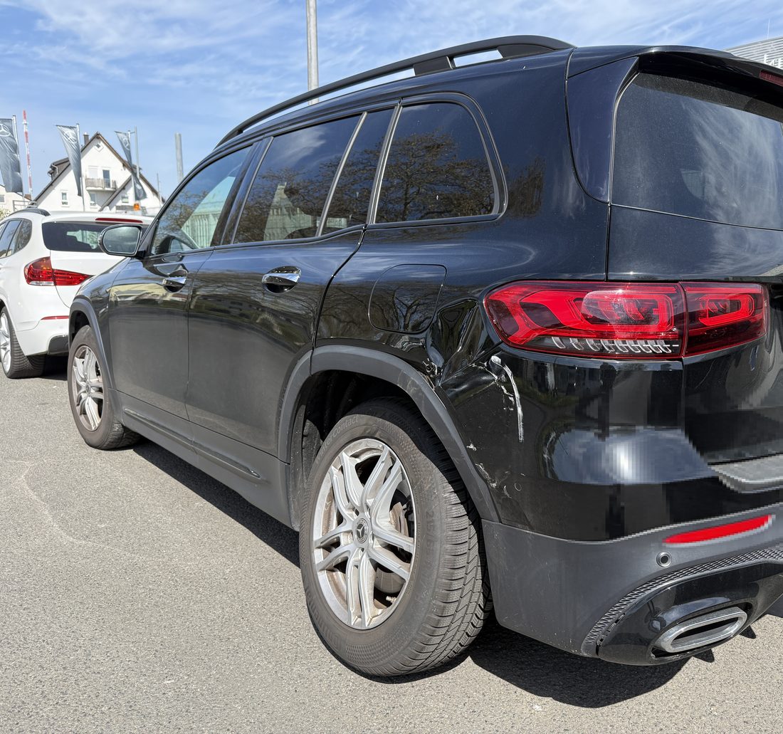 Schadengutachten SUV